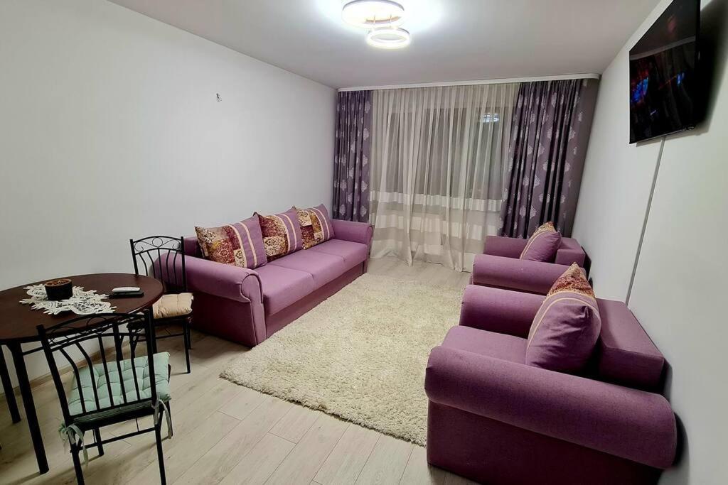 גורה הומורולווי Apartament Violeta מראה חיצוני תמונה